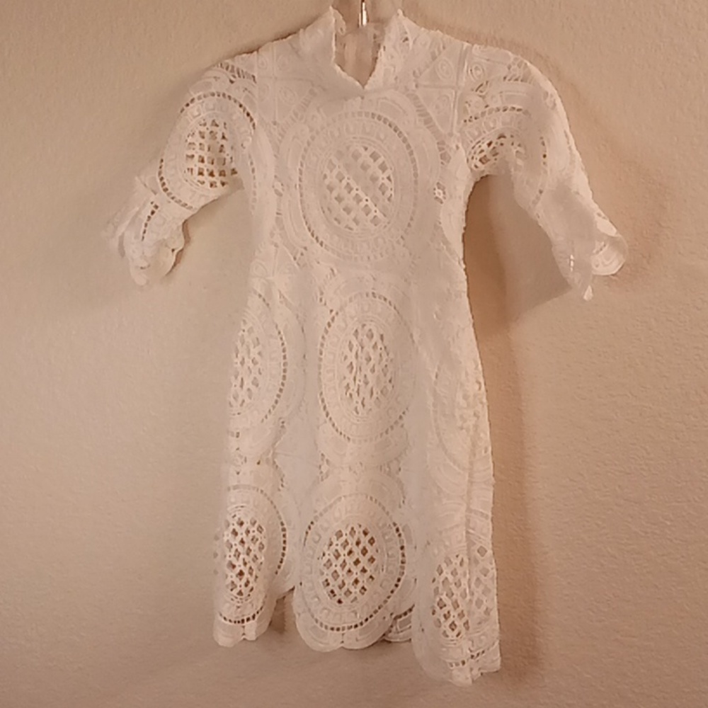 Fashion Classic Fashion Collection Boho Size 6 Lace White Color